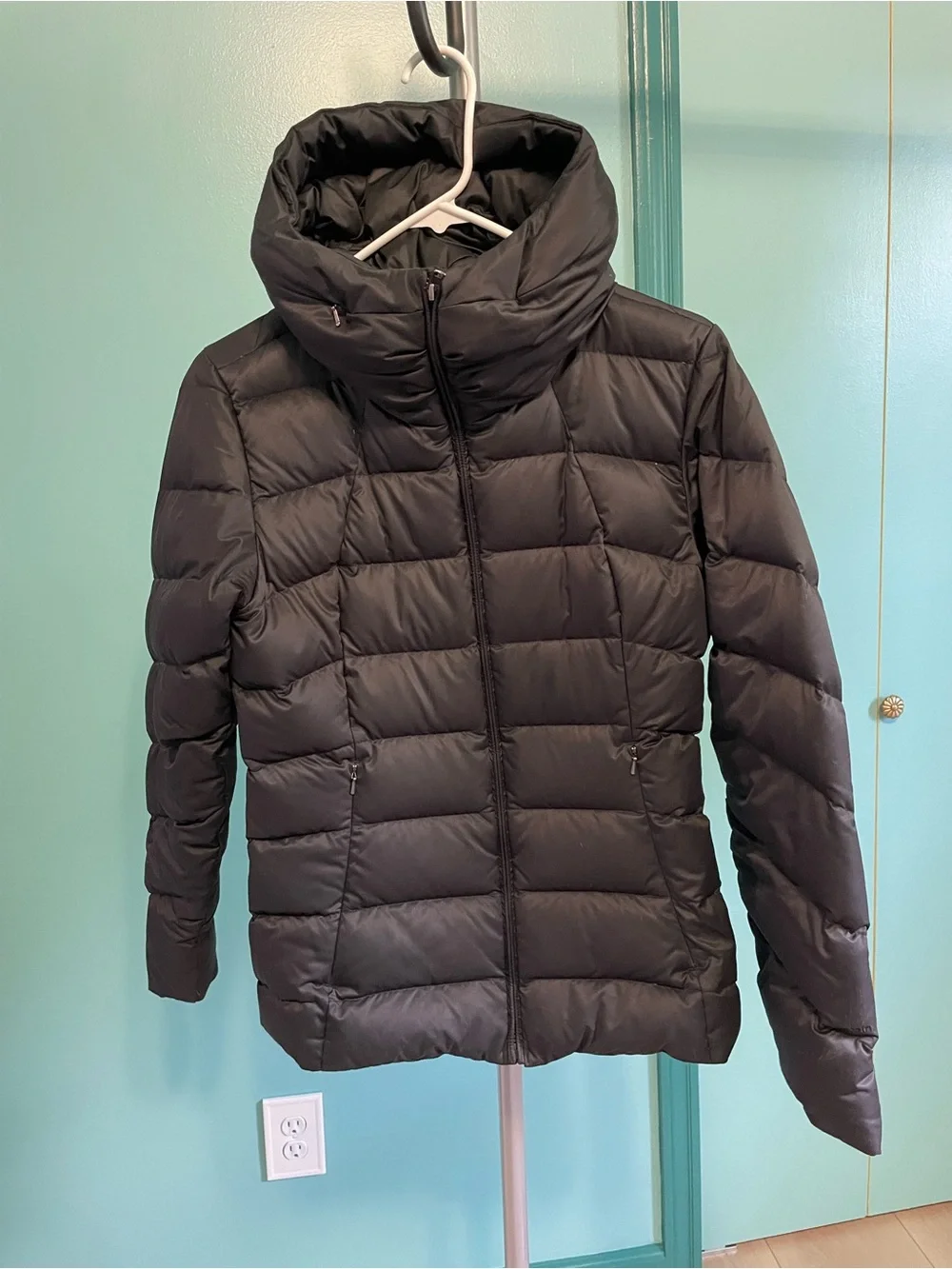 Patagonia Women's Downtown Puffer Coat